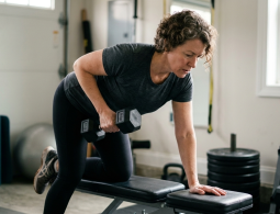 Ménopause et prise de poids : pourquoi votre corps change (et comment reprendre le contrôle)