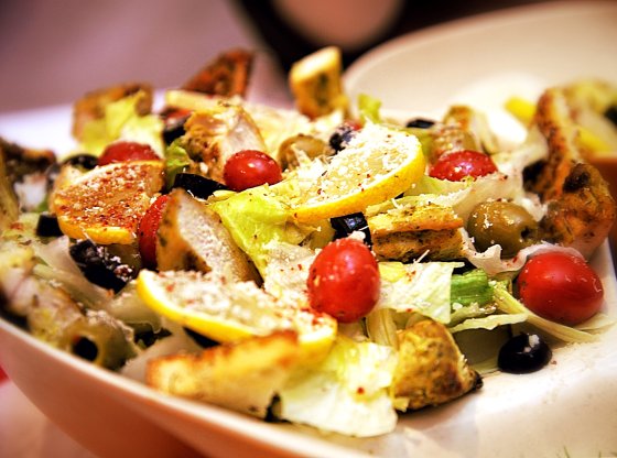 Salade Caesar : la recette authentique (et ses secrets bien gardés)