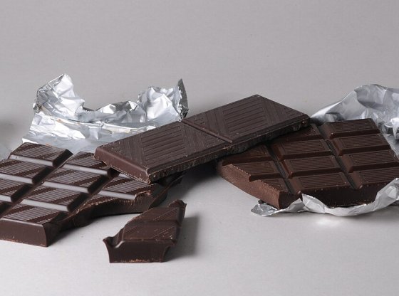 Ces aliments sabotent ta santé mentale (et voici ceux à privilégier)