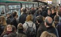 Pourquoi certains deviennent insupportables dans le métro (et comment y survivre)