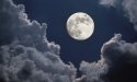 Que faire pendant la prochaine pleine lune ? Les rituels et superstitions à connaître