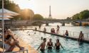 Derniers plongeons cet été à Paris : baignade dans la Seine prolongée pour les baigneuses audacieuses !