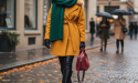Les tendances manteaux et accessoires indispensables pour rester stylée cet hiver